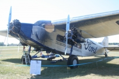 Ford_4AT_Trimotor